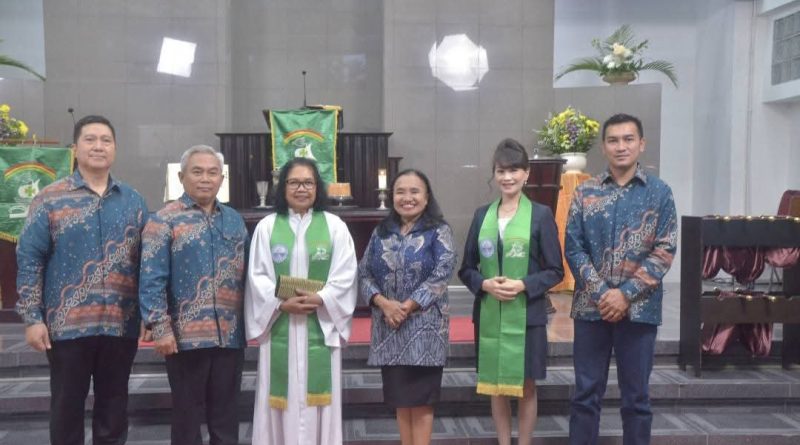 Ibadah Minggu GPIB Petrus Dirangkaikan Acara Utus Sambut Ketua Majelis Jemaat yang Baru
